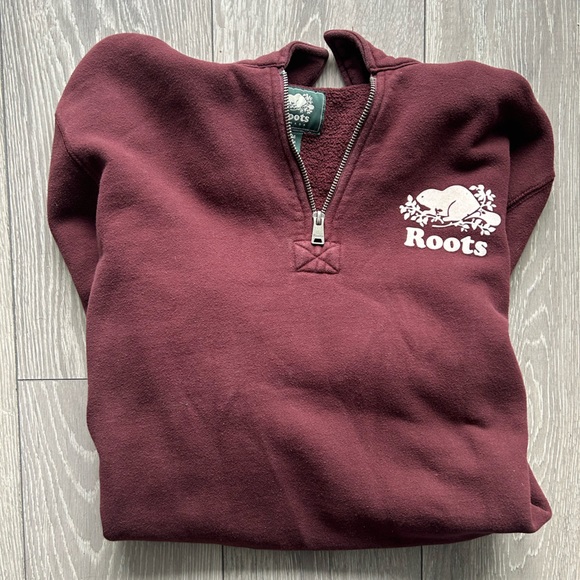 Roots 1/4 zip sweater - Picture 1 of 3